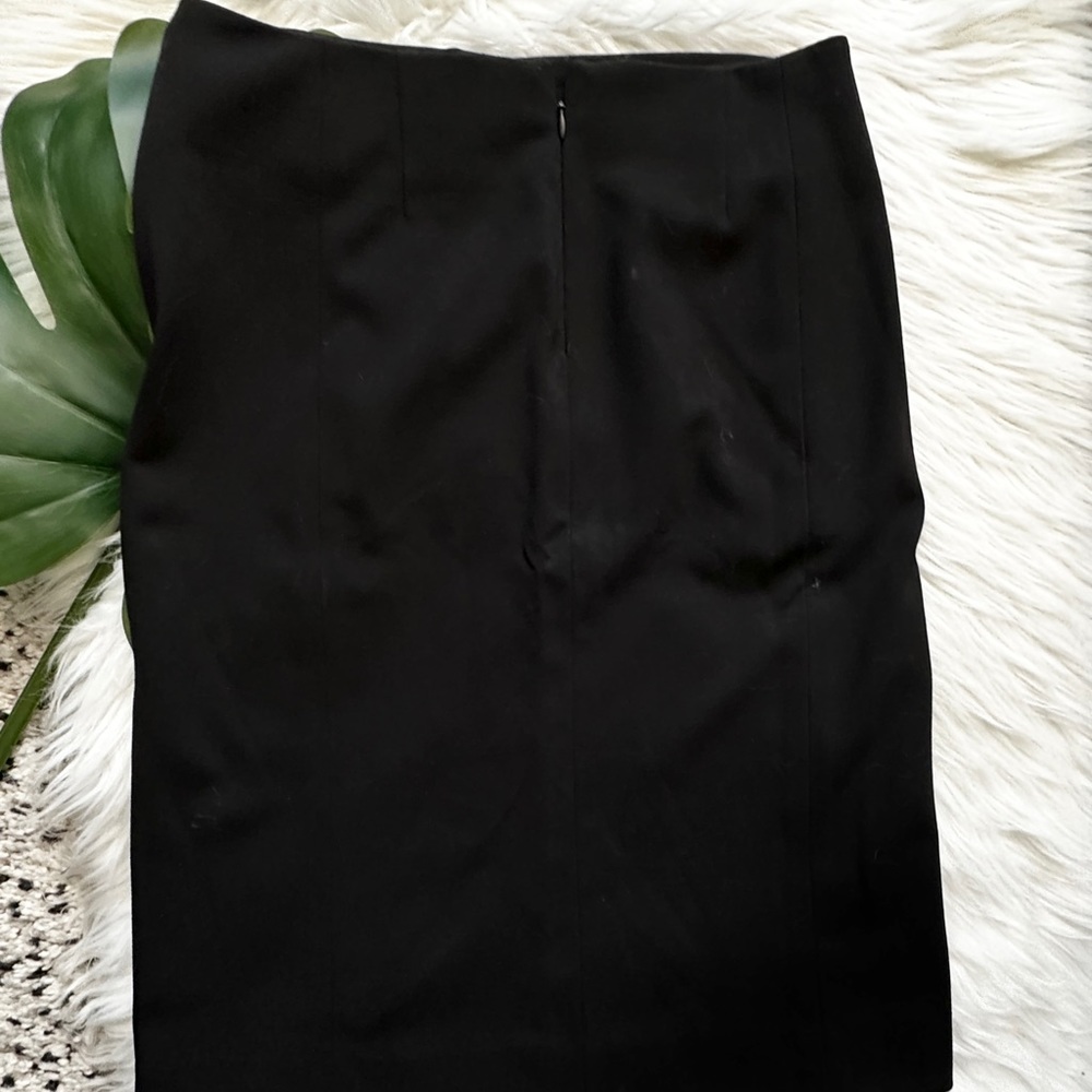 M.M. Lafleur Skirt - Picture 5 of 9